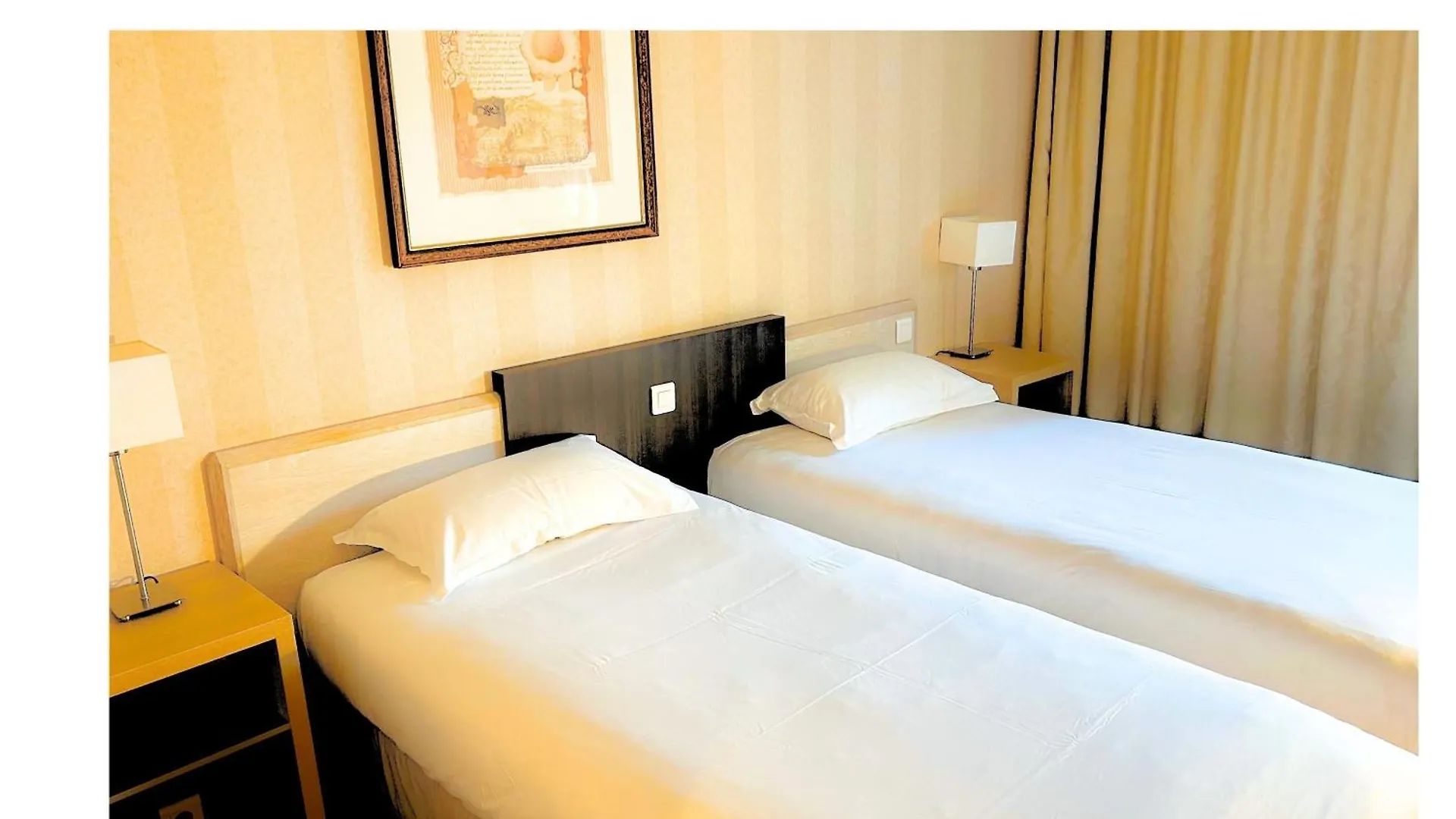 Hotel Inn Paris CDG Airport - ex Best Western Roissy-en-France 4*,  Frankreich